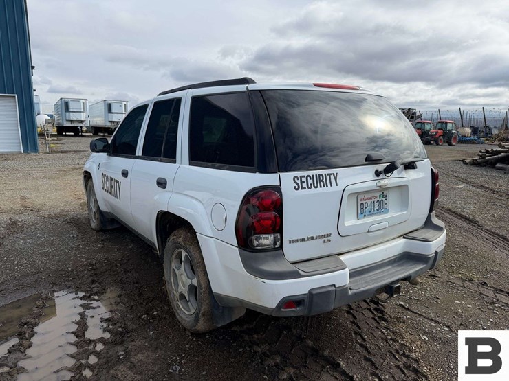 2008-chevrolet-trailblazer-image-2