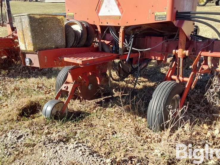 international-800-image-17