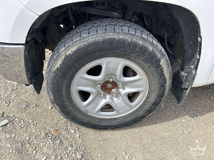 2014-toyota-tundra-image-24