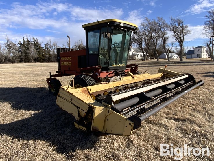 1997-new-holland-2550-image-3