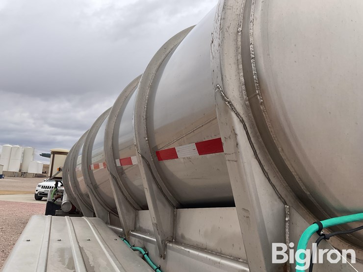 2007-polar-tanker-image-11