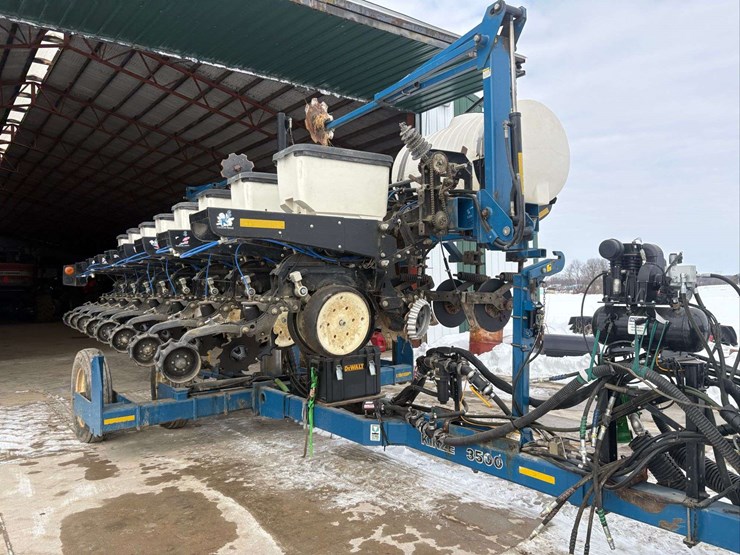 kinze-3500-image-22