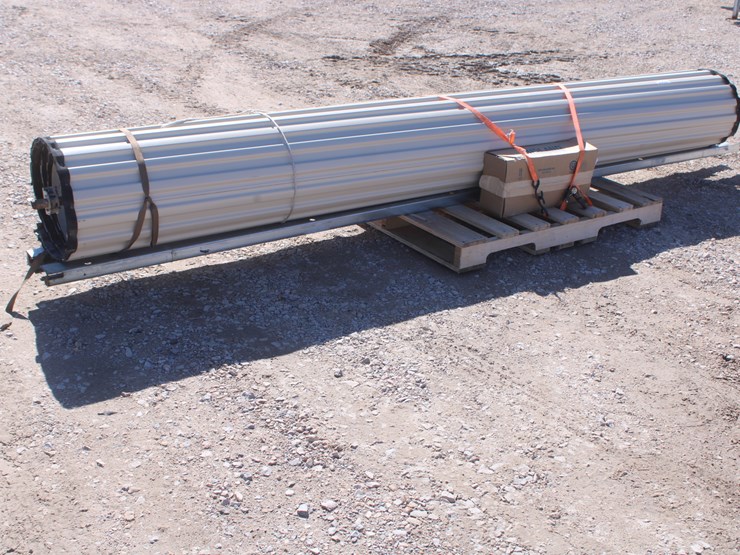 #2072-•-rollup-door-with-hardware-image-6