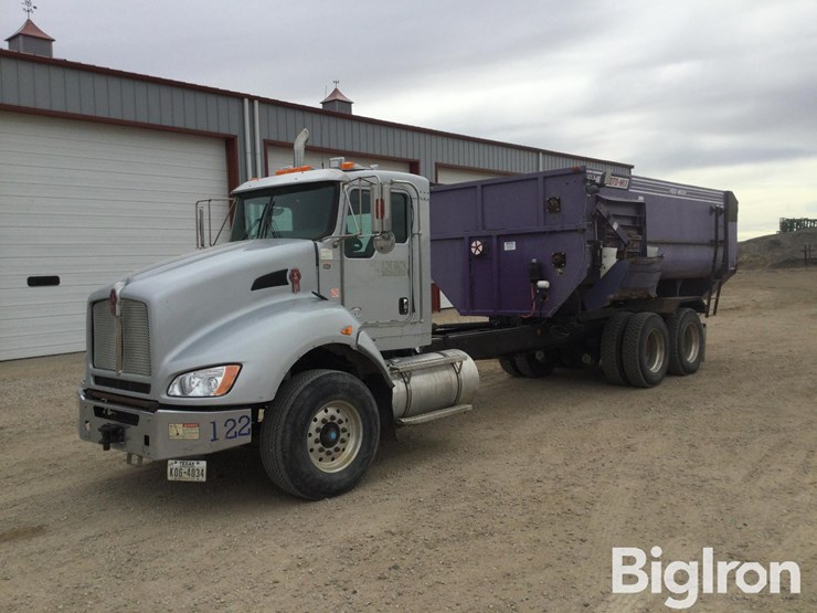 2013-kenworth-t440-image-1