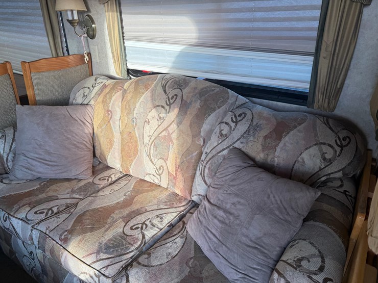 2006-keystone-camper-image-21