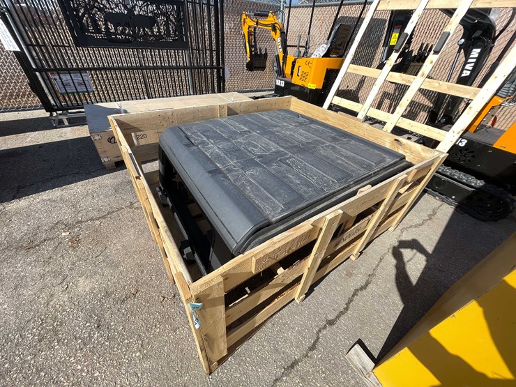 2023-ford-bronco-image-1