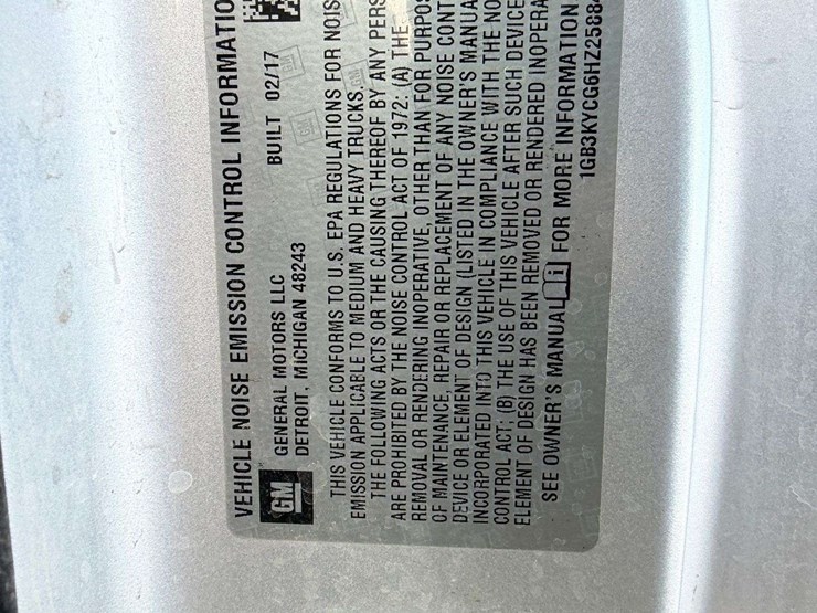 2017-chevrolet-silverado-3500-image-29