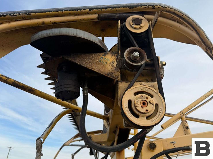 1996-international-915-image-17