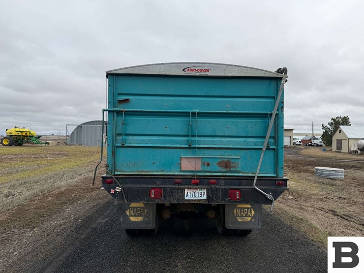 1980-ford-9000-image-5