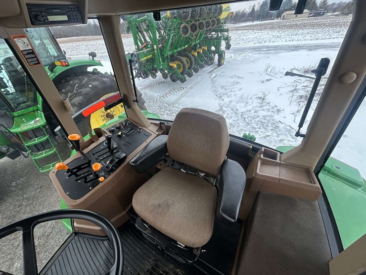 2000-john-deere-7410-image-16