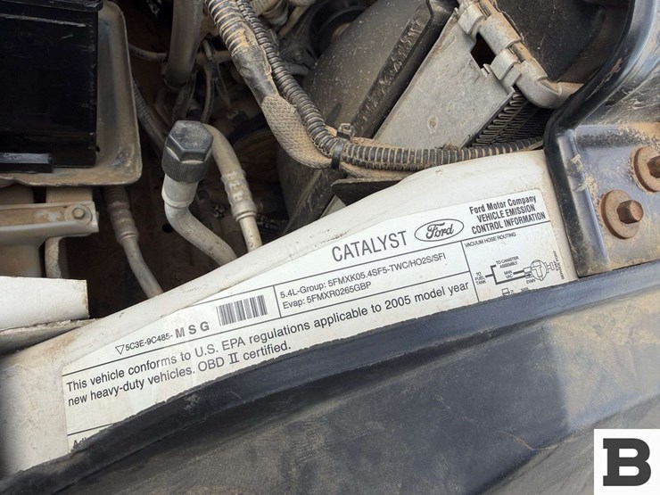 2005-ford-f250-image-46