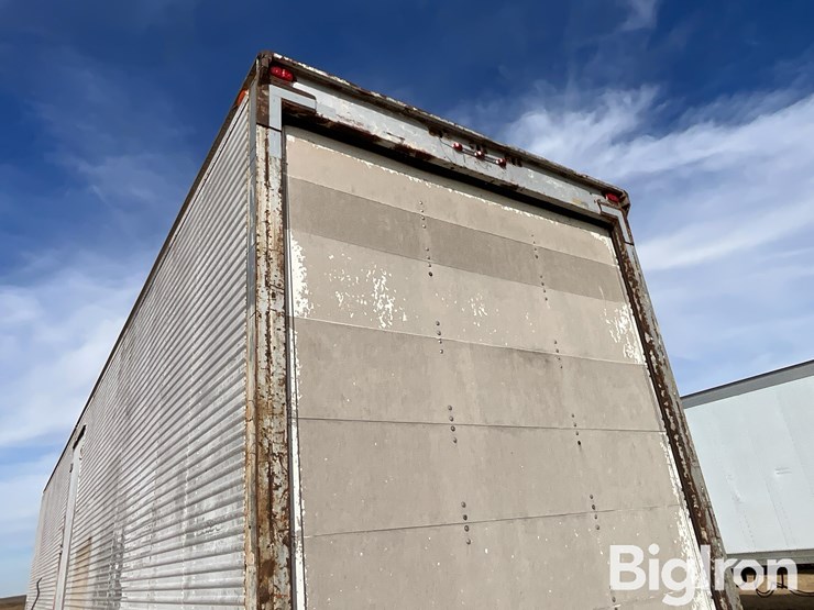 1967-trailmobile-trailer-image-17