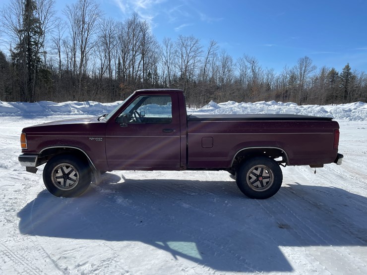 1991-ford-ranger-xlt-image-2