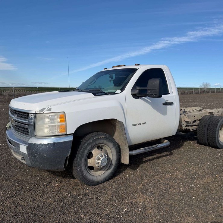 2010 CHEVROLET SILVERADO 3500