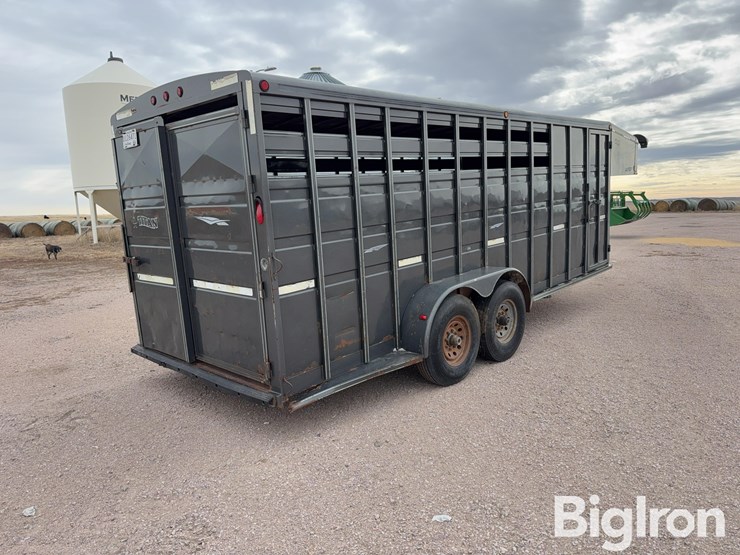 1999-titan-trailer-image-5