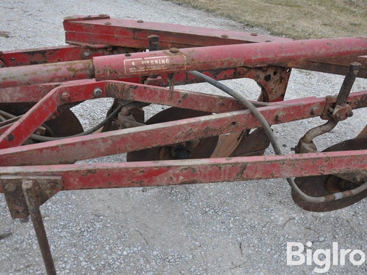 international-550-image-13