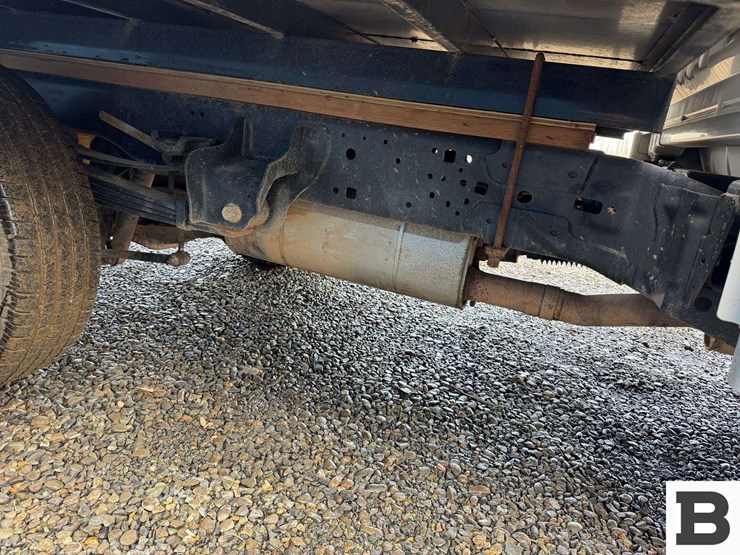 2019-ford-f350-image-16