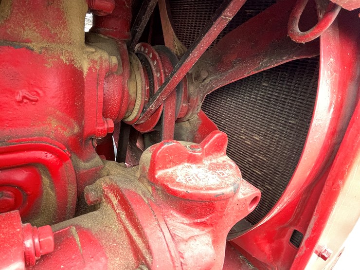 #3206-•-farmall-h-tractor-image-21