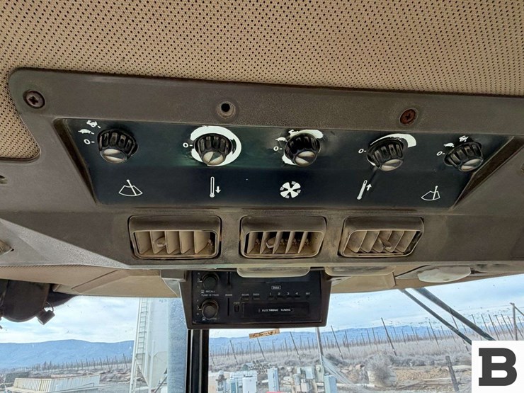 1990-john-deere-4955-image-50