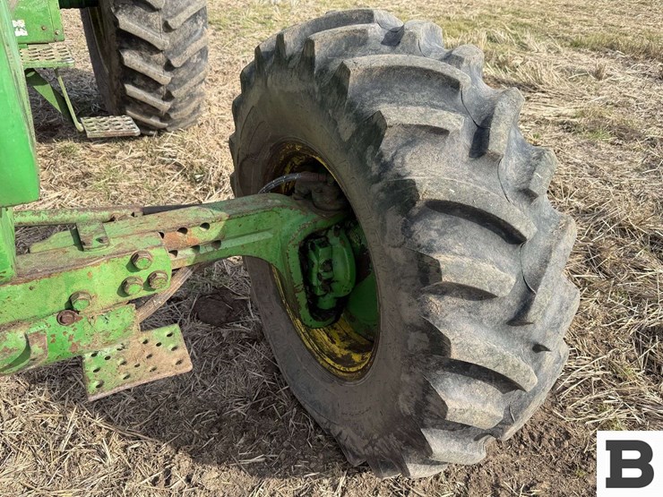 john-deere-4630-image-10