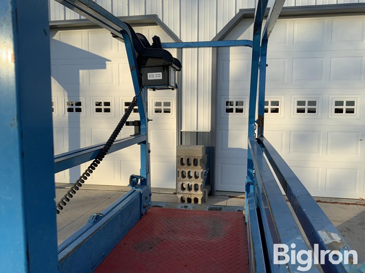 2002-genie-gs1530-image-17