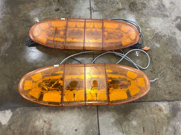 #12184-•-(2)-orange-beacon-lights-(denmark,-wi)-image-3