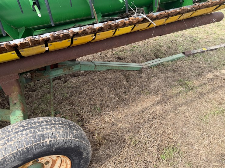 #41243-•-30'-header-trailer-image-18