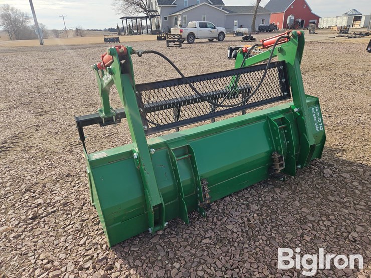 2023-john-deere-740-image-7