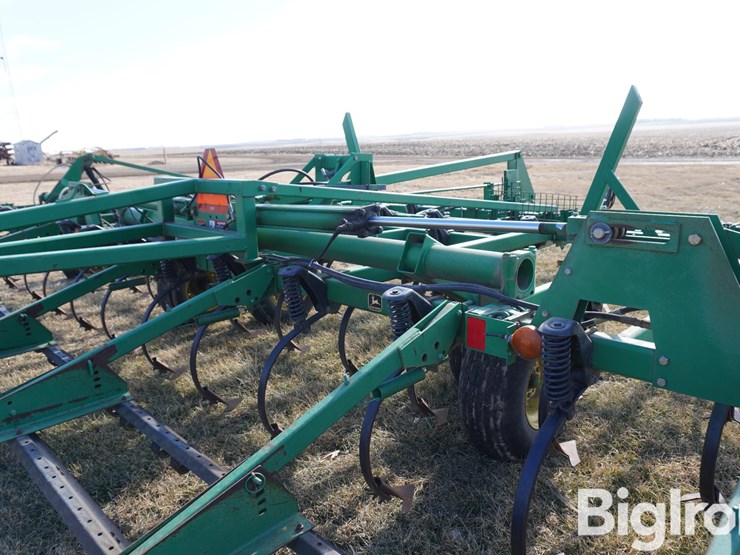 john-deere-980-image-10