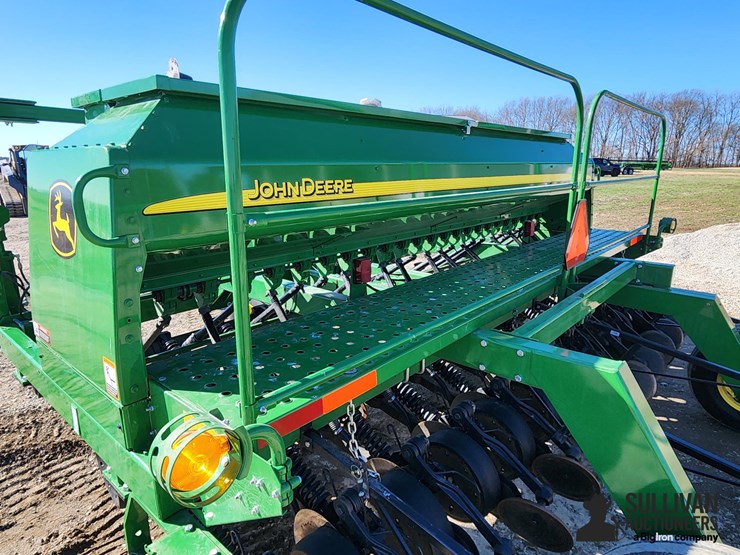 2017-john-deere-1590-image-19