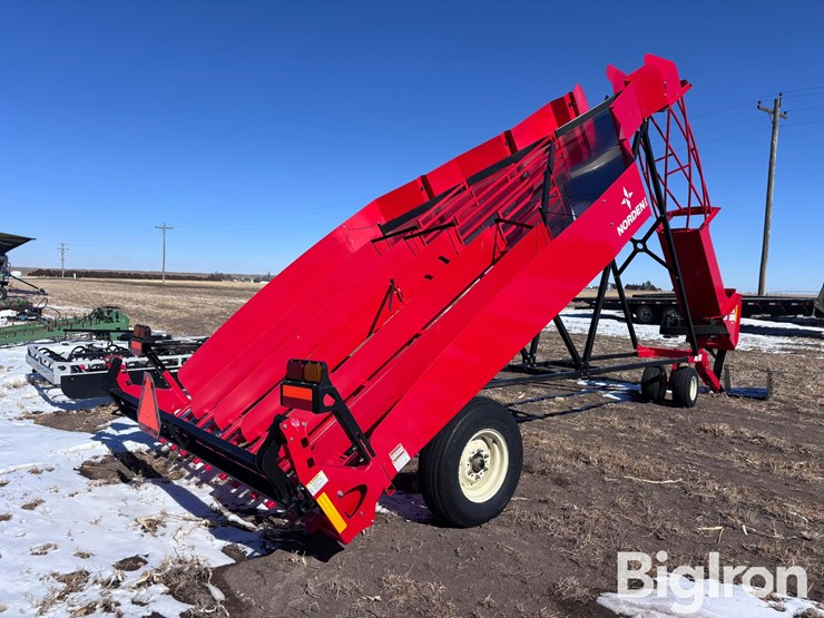 kuhns-norden-ae18-18-pack-small-square-bale-accumulator-image-5