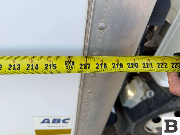 2005-isuzu-npr-image-23