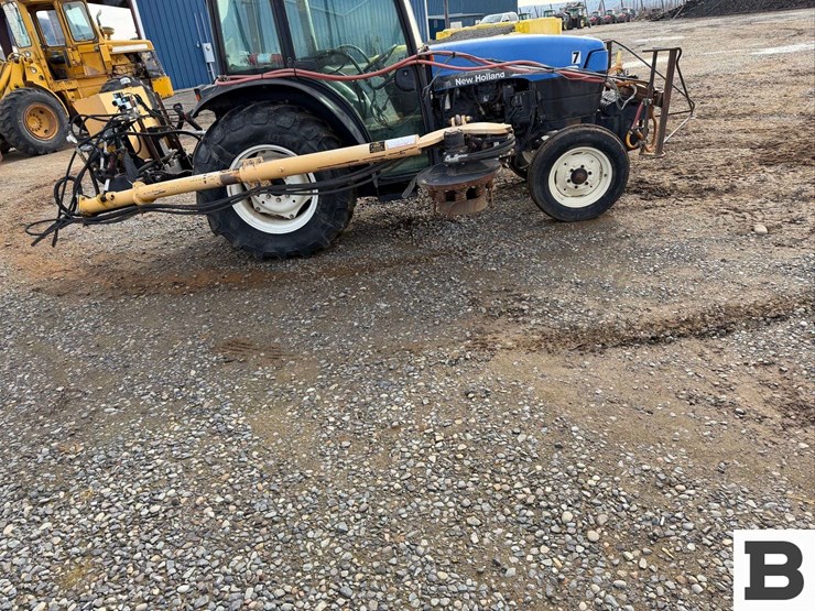 2008-new-holland-tn85fa-image-6