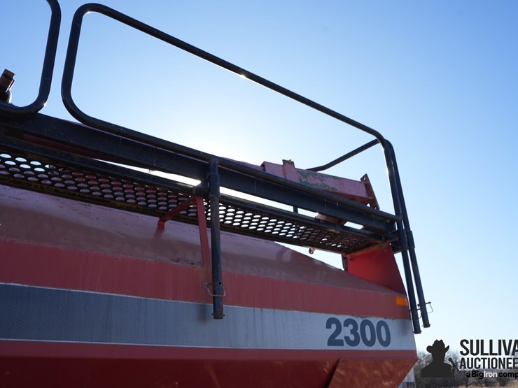 case-2300-air-cart-image-20