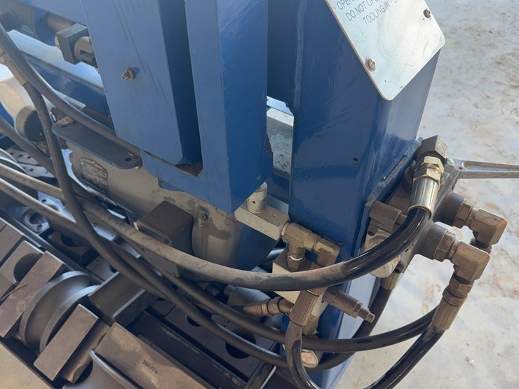 2015-bendpak-exhaust-pipe-bender-image-6