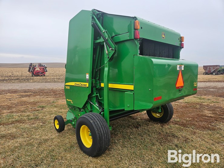 2007-john-deere-568-image-7