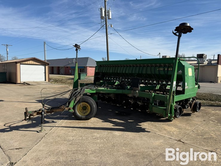 john-deere-1560-image-1