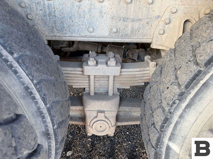 1998-international-4900-image-23