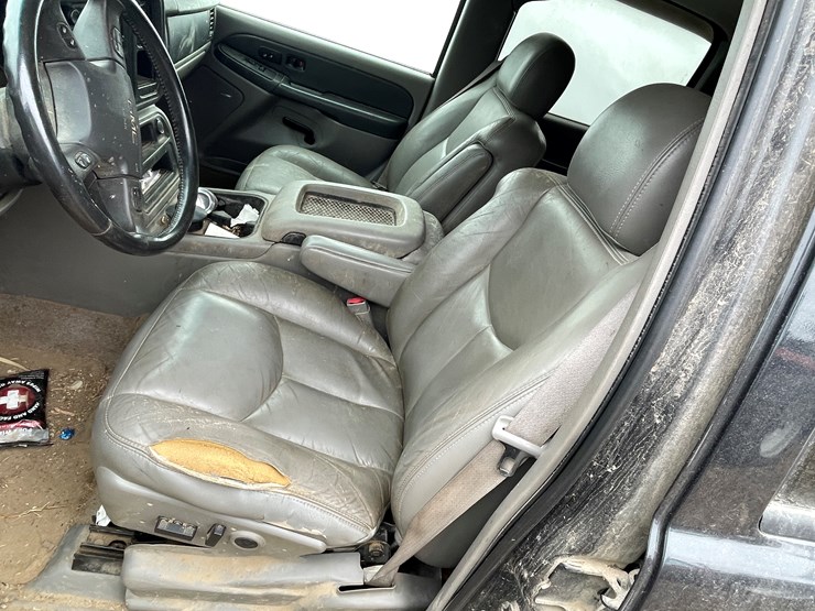 2003-gmc-yukon-xl-image-30