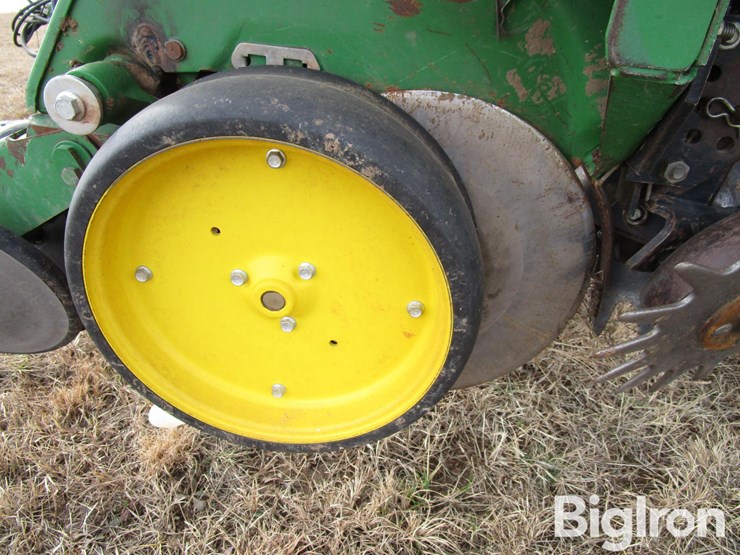 john-deere-1760-image-18