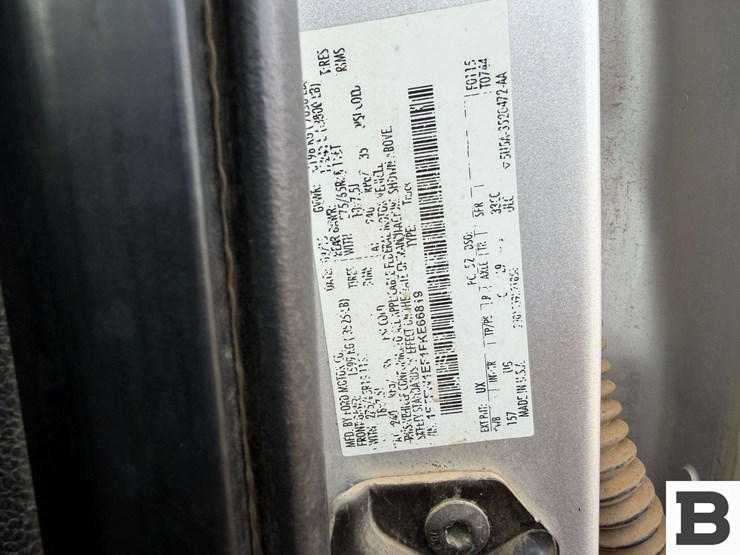 2015-ford-f150-image-32