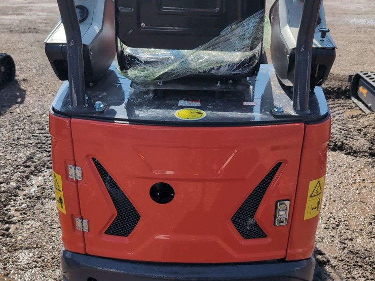 cfg-industrial-mini-excavator---mx15rx-image-6