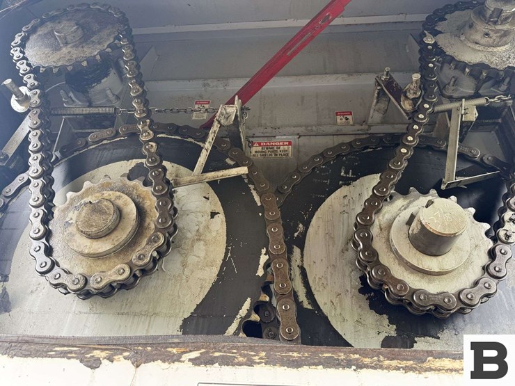 1996-volvo-wx-feed-truck---albany,-or-image-41