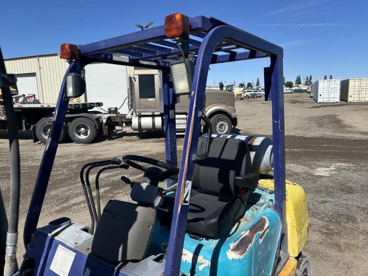 komatsu-fg25t-12-image-15