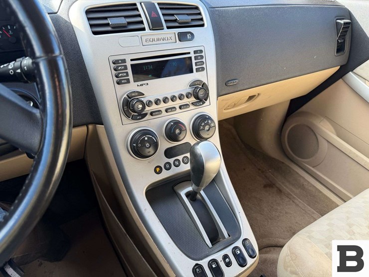 2006-chevrolet-equinox-image-31