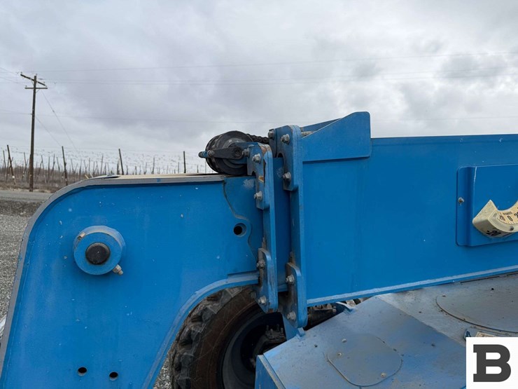 2013-genie-gth844-image-13