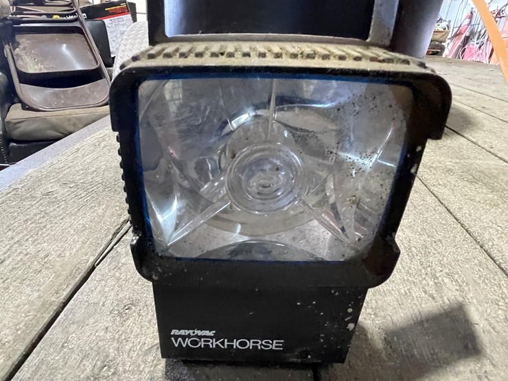 #7219-•-rayovac-workhorse-flash-light-image-20