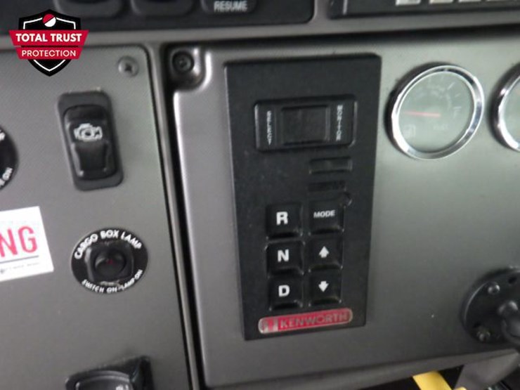 2022-kenworth-t270-image-18