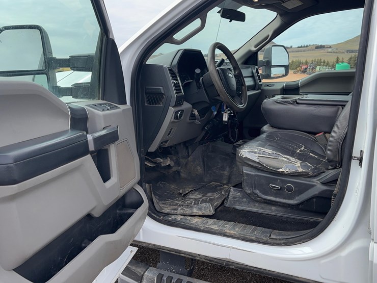 2019-ford-f350-image-13