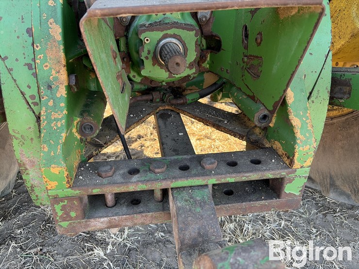 1997-john-deere-8300-image-17